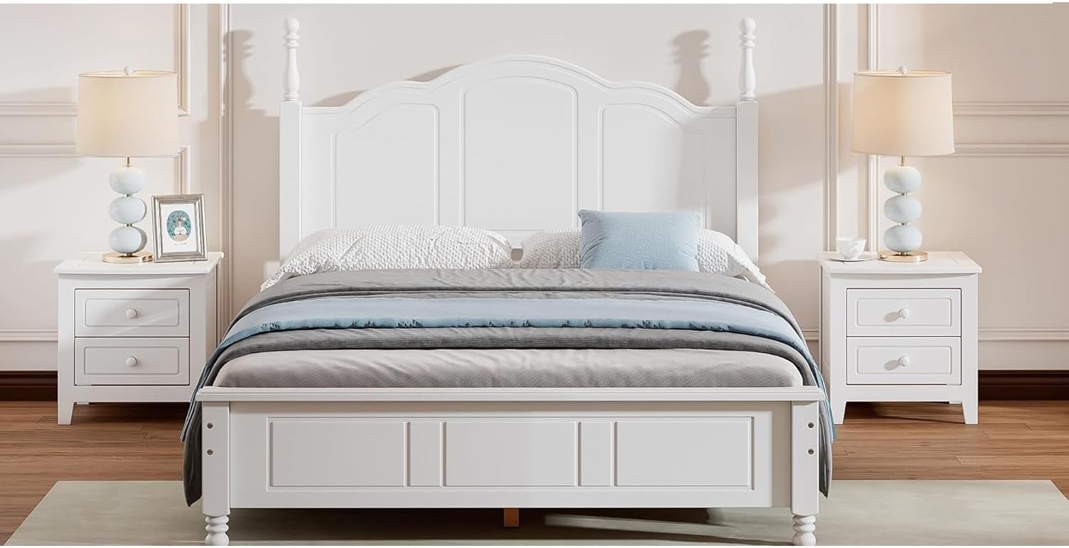 A Three-piece Furniture Set, A Sturdy Wooden Bed with A Bedside Table, Suitable for A Family Setting(White(Full))