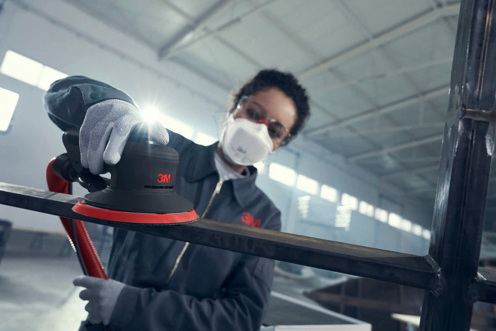 3M Xtract Random Orbital Sander, Pneumatic 88942, 5 in, with Central Vacuum Attachment, 3/16 in Orbit, Ergonomic and Lightweight ROS, .28 HP (209W) Motor Black