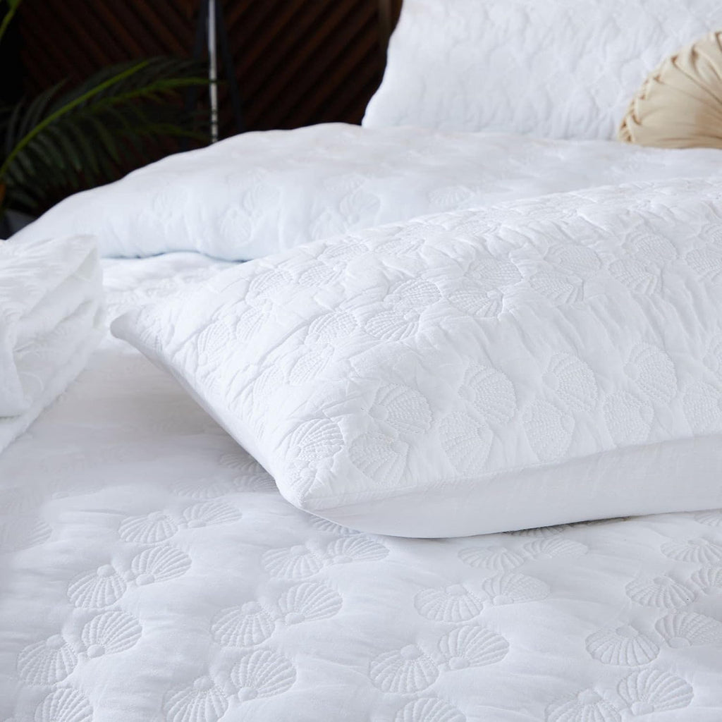 Brandream White Quilt Set Queen Size Cotton Quilted Comforter Set Coastal Seashell Matelasse Coverlet Set 3-Piece
