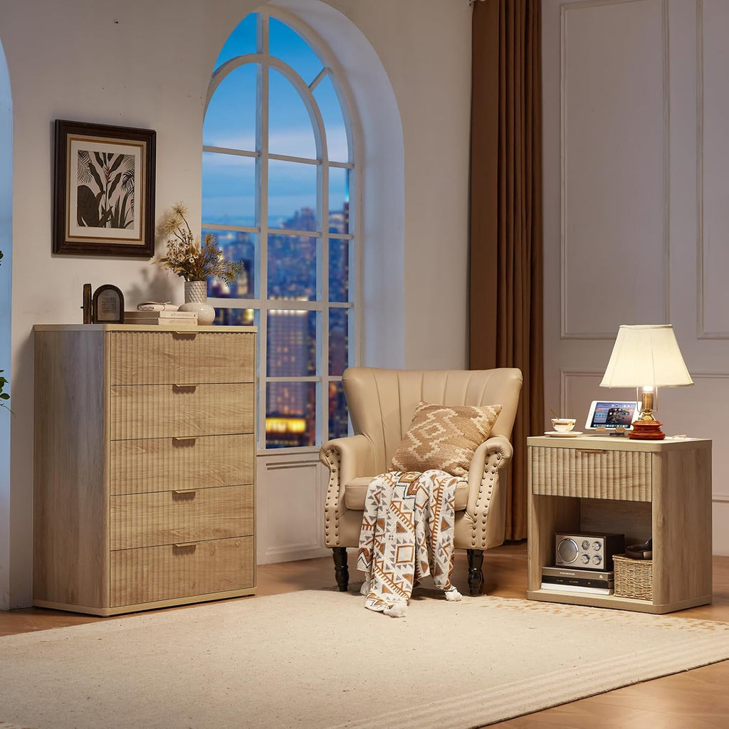 LEYAOYAO Fluted Nightstand with Charging Station, 23' Wide 1 Drawers Night Stand,Natural End Table with Open Storage,Farmhouse Bed Side Tables, Wood Dresser for Bedroom, Living Room, Closet