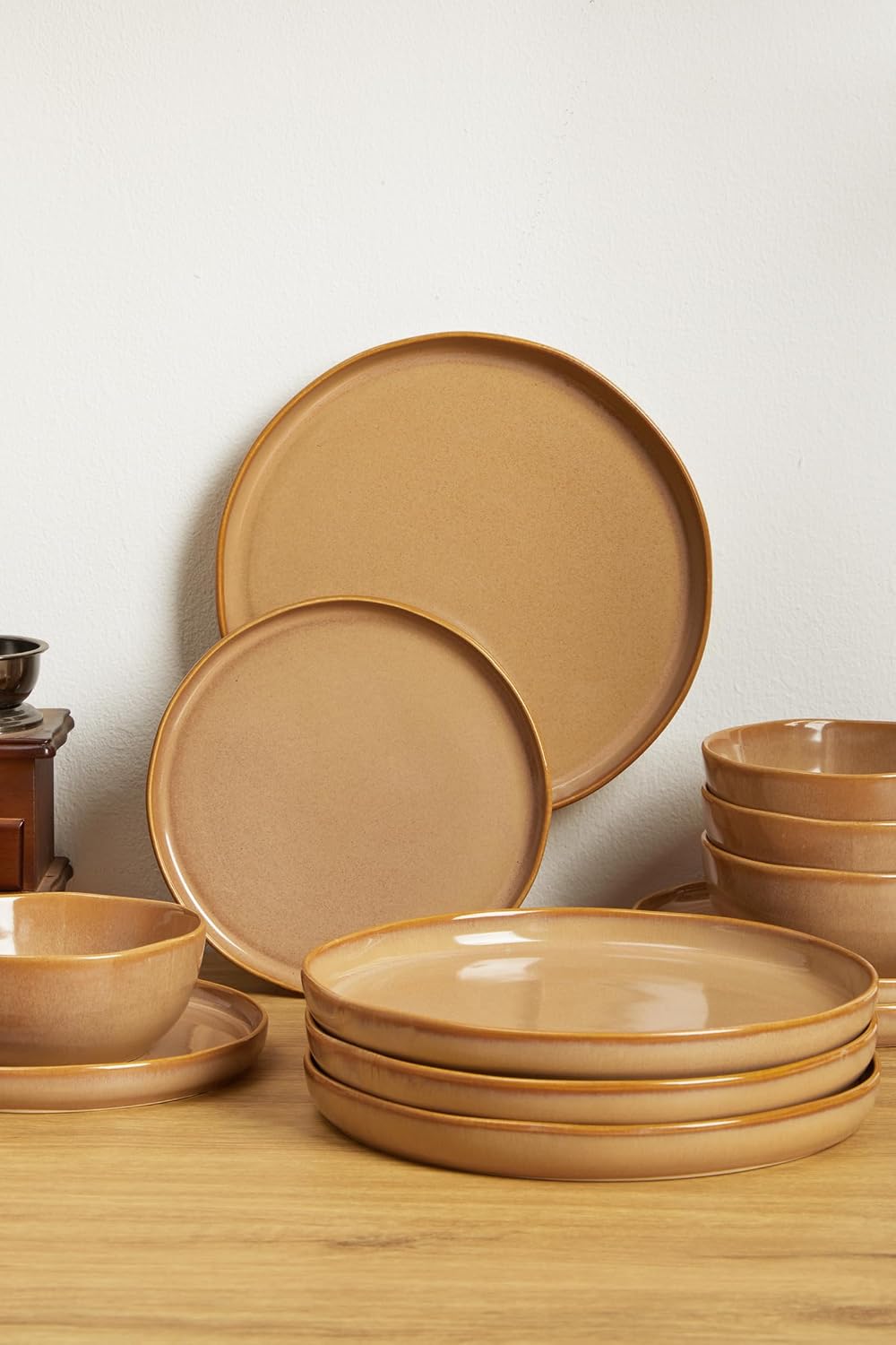 FOBENTA Handcrafted Dish Set for 8,24 Piece Rustic Brown Ceramic Plates and Bowls Set – Vintage-Inspired Dinnerware Sets for Hosting & Everyday Warmth