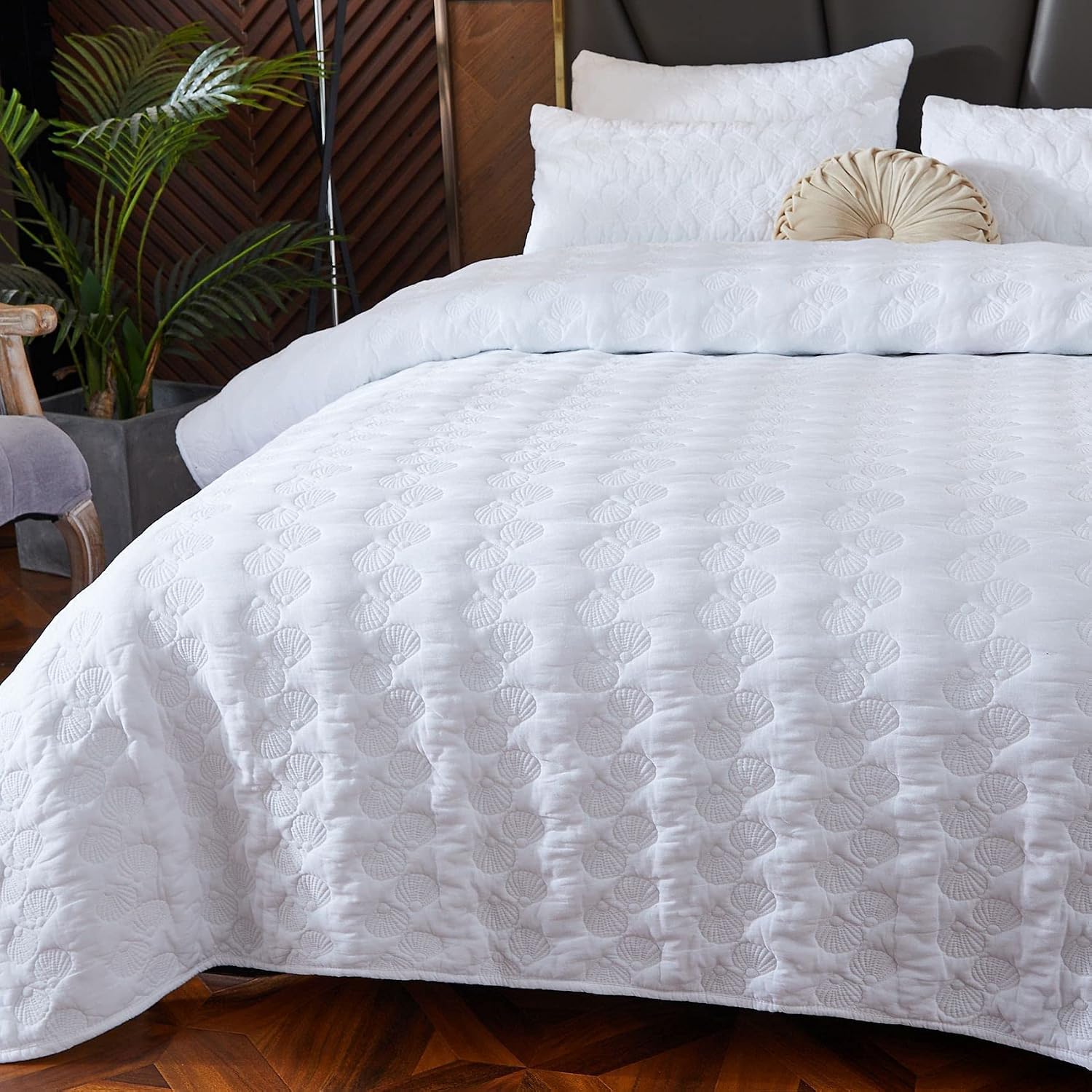 Brandream White Quilt Set Queen Size Cotton Quilted Comforter Set Coastal Seashell Matelasse Coverlet Set 3-Piece