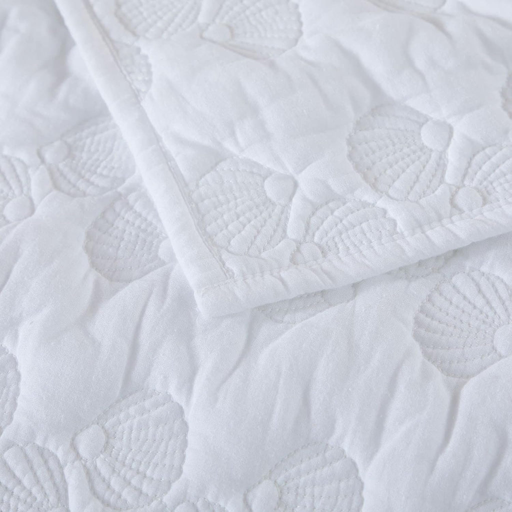 Brandream White Quilt Set Queen Size Cotton Quilted Comforter Set Coastal Seashell Matelasse Coverlet Set 3-Piece