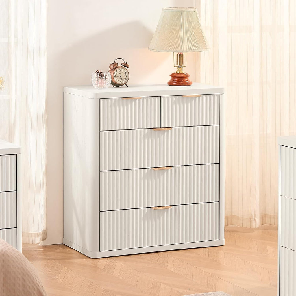 LEYAOYAO Fluted 5 Drawers Dresser for Bedroom, 34' Tall Modern Chest of Drawers with Metal Handle, Curved Profile Design,White Wood Drawer Organizer for Bedroom, Living Room, Hallway, Entryway
