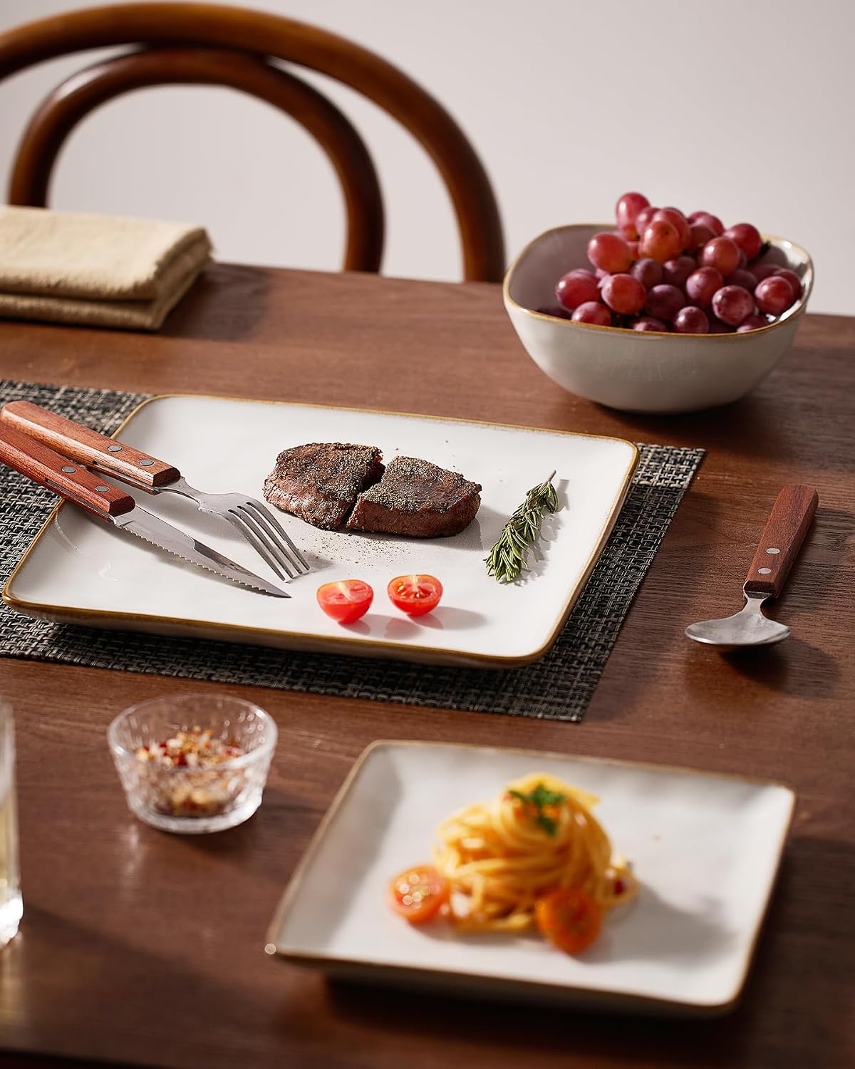Famiware Ocean Square Plates and Bowls Set, 18 Pieces Dinnerware Sets, Dishes Set for 6, Microwave and Dishwasher Safe, Scratch Resistant, Cappuccino White