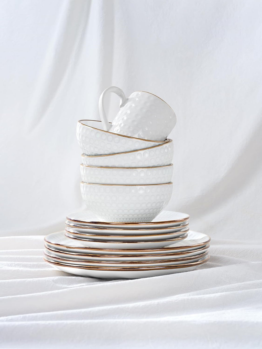 Famiware Eden Embossed Plates and Bowls Sets, Stoneware Dinnerware with Gold Trim, 24-Piece Luxury Dishes for 8, Everyday & Formal Use, Chip/Scratch Resistant, Microwave/Dishwasher Safe, White Circle