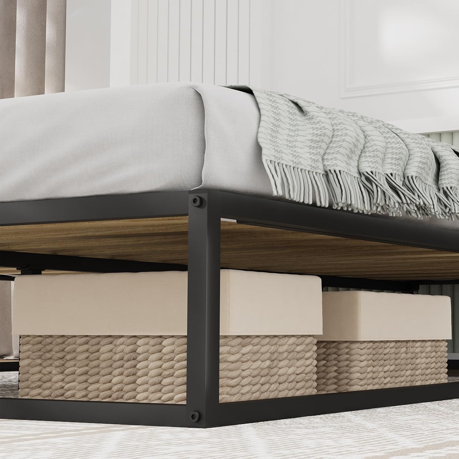 Novilla Queen Bed Frame, Metal Platform Bed Frame, Sturdy Metal Bed Frame, Wood Slats Support, No Box Spring Needed, Durable and Safe, Easy Assembly, Dark Black