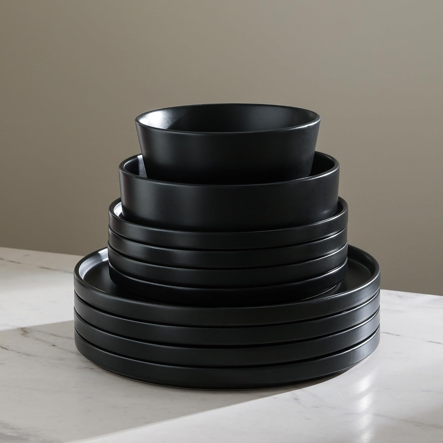 Stone Lain Celina Modern Stoneware 32-Piece Dinnerware Set, Cereal and Dinner Bowls, Dinner and Salad Plates, Plates and Bowl Set, Dish set for 8, Black