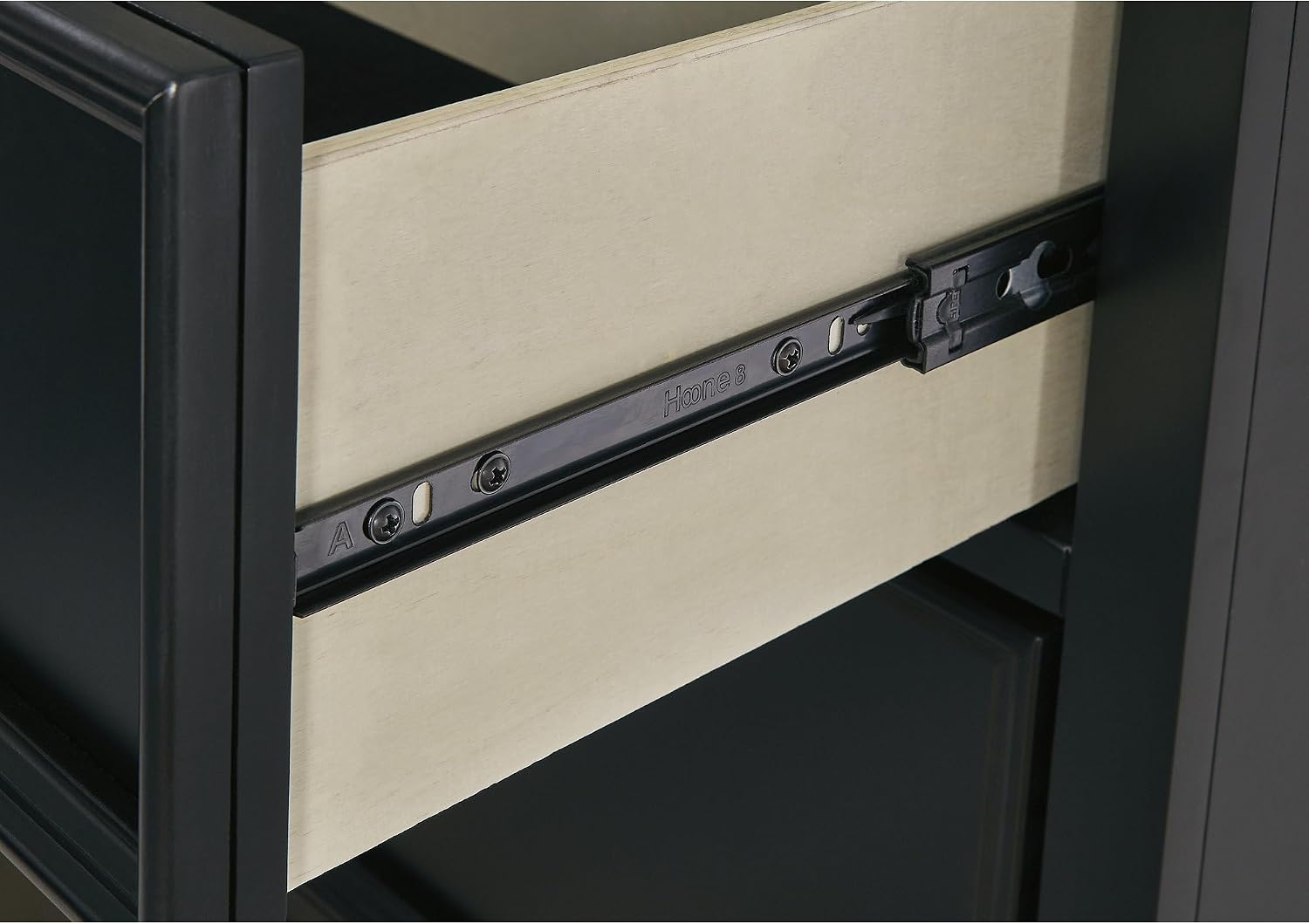 Signature Design by Ashley Lanolee Modern 7-Drawer Dresser and Mirror with Safety Stop, Classic Style, Sturdy Wood, Birch Veneer, Framed Drawer Fronts, Metal Drawer Knobs, Pewter-Tone Finish, Black