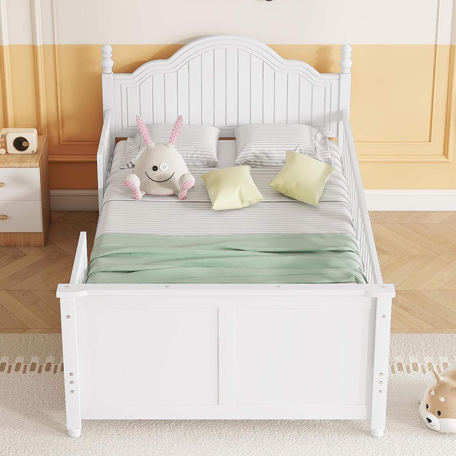 KEIKI Twin Size Wooden Floor Bed w/Safety Removable Rails, Kids Platform DayBed Frame w/Headboard, Low Profile, Space Saving Day Beds for Boys Girls Bedroom, No Box Spring Needed, Easy Assembly, White