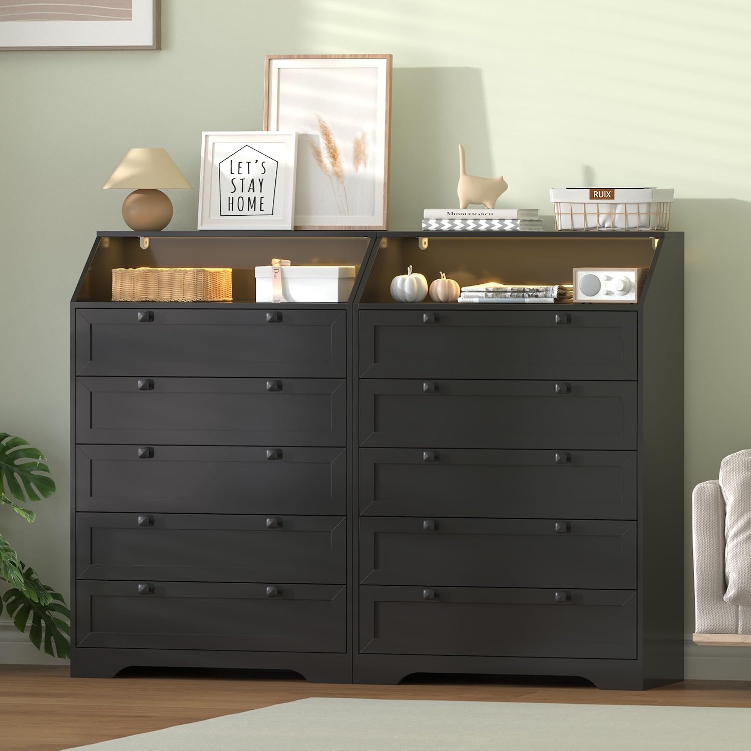 Wodeer Black Dresser Tall 5 Drawer Dresser for Bedroom, Wood Chest of Drawers with LED Lights, Charging Station, Metal Handles, Modern Storage Cabinet and Organizer Drawers for Living Room, Hallway