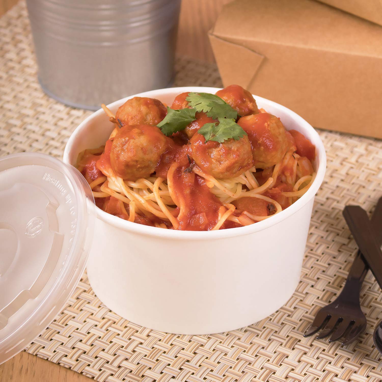 Karat [24oz - 600 ct] Paper Soup Bowls for Hot/ Cold Food - Ideal for Soup, NoodIes, Pasta and Snacks - White (C-KDP24W)