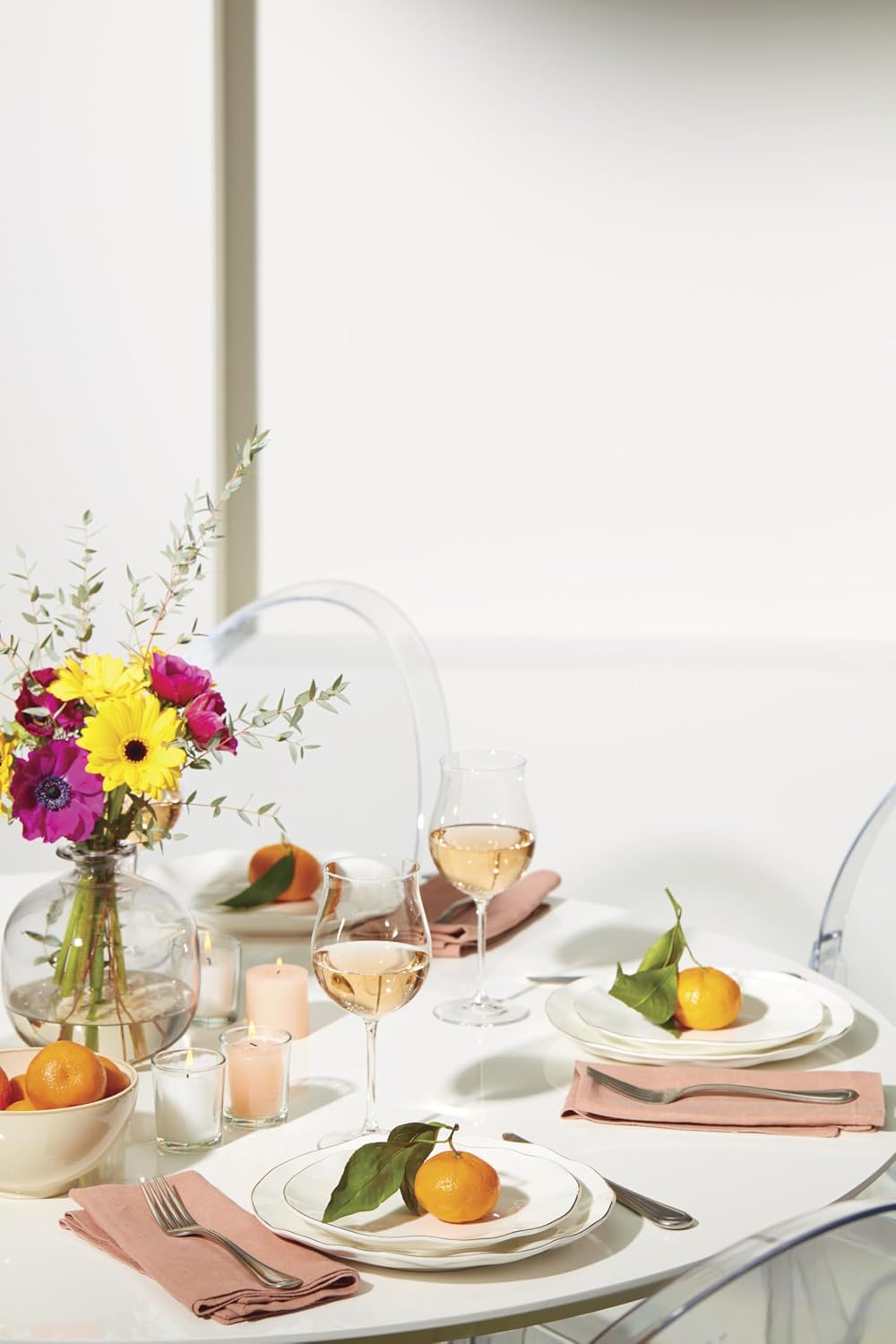 Lenox Dinnerware Sets, Blue Bay White 18-Piece Dinnerware Set, Service For 6, Porcelain Material, Dishwasher Safe, Microwave Safe, Bowls, Plates And Bowls, Dinner Dishes, Plates (White, 18 Piece)