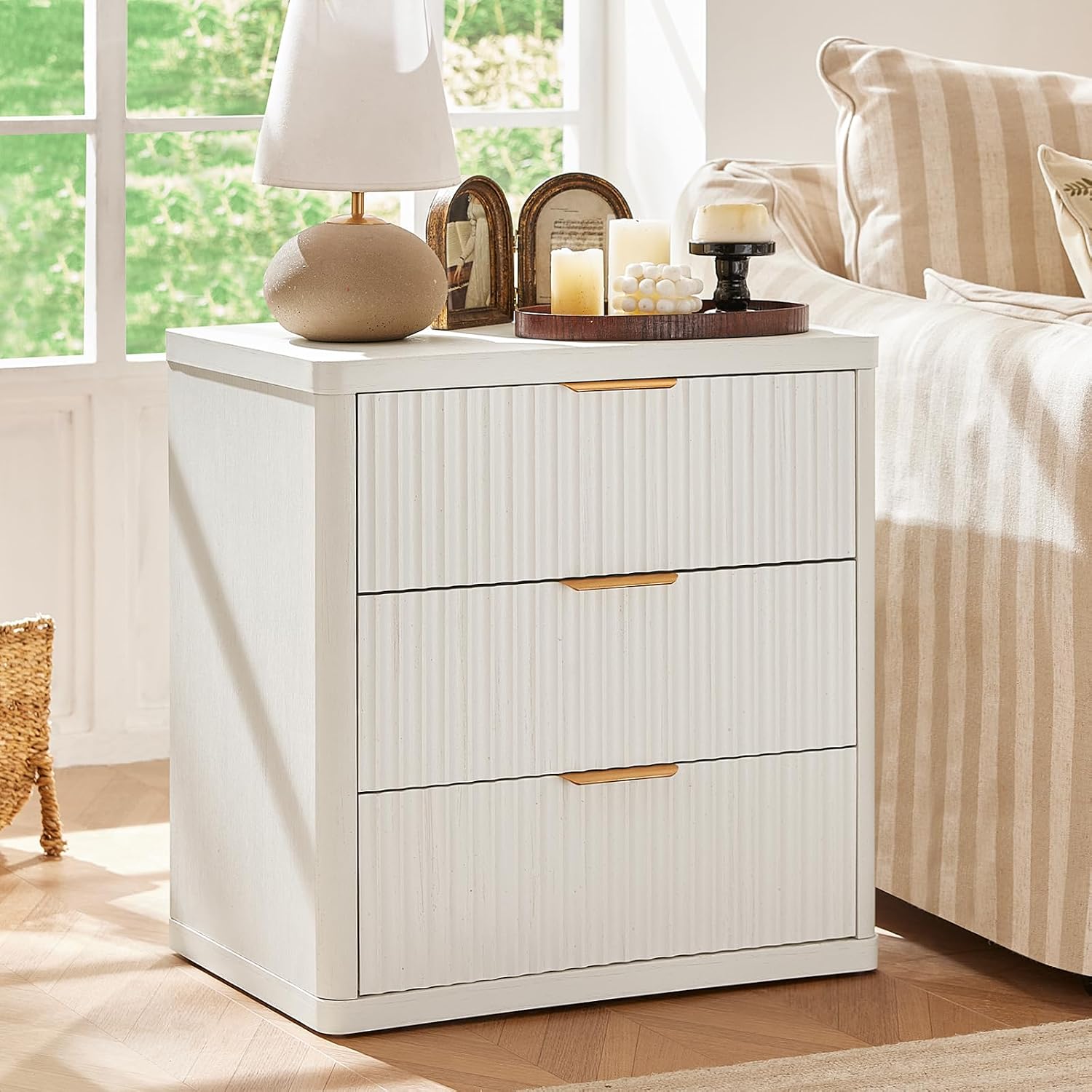 LEYAOYAO 23' Wide Fluted Night Stand with Charging Station,3 Drawers Large End Table with Storage,White Nightstand Wood Bedside Tables, Farmhouse Cabinet Dresser for Bedroom,Closet