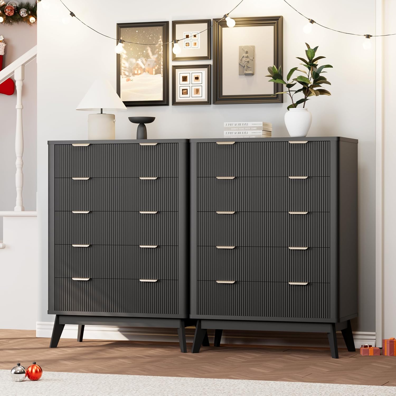 Royal Windsor Fluted 5 Drawers Dresser for Bedroom,43' Tall Wooden Dresser Chest of Drawers,Curved Profile Design,Storage Organizer for Living Room,Hallway,Black