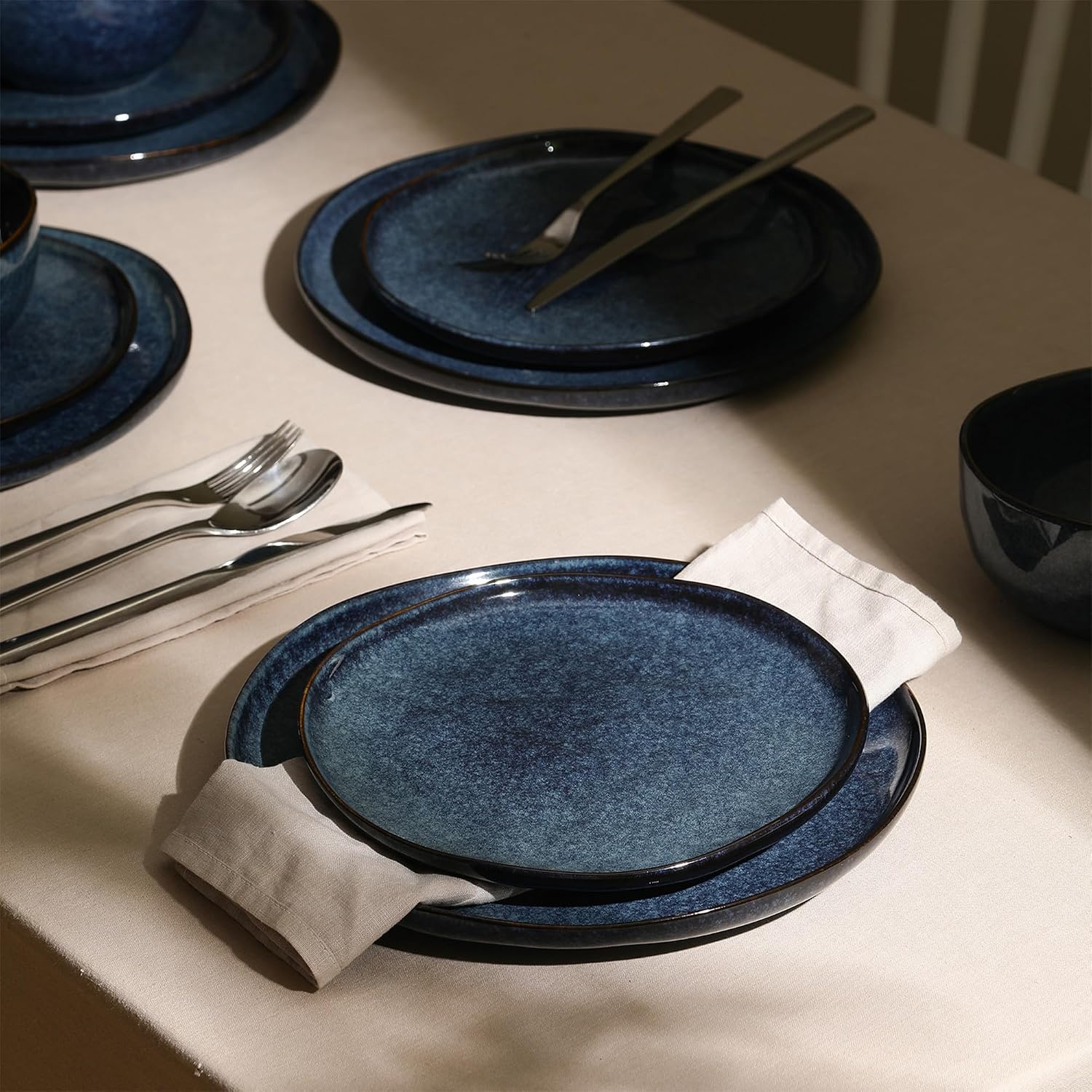 Stone Lain Mirella 4-Piece Dinner Plate Set Stoneware, Dishwasher and Microwave Safe, Blue