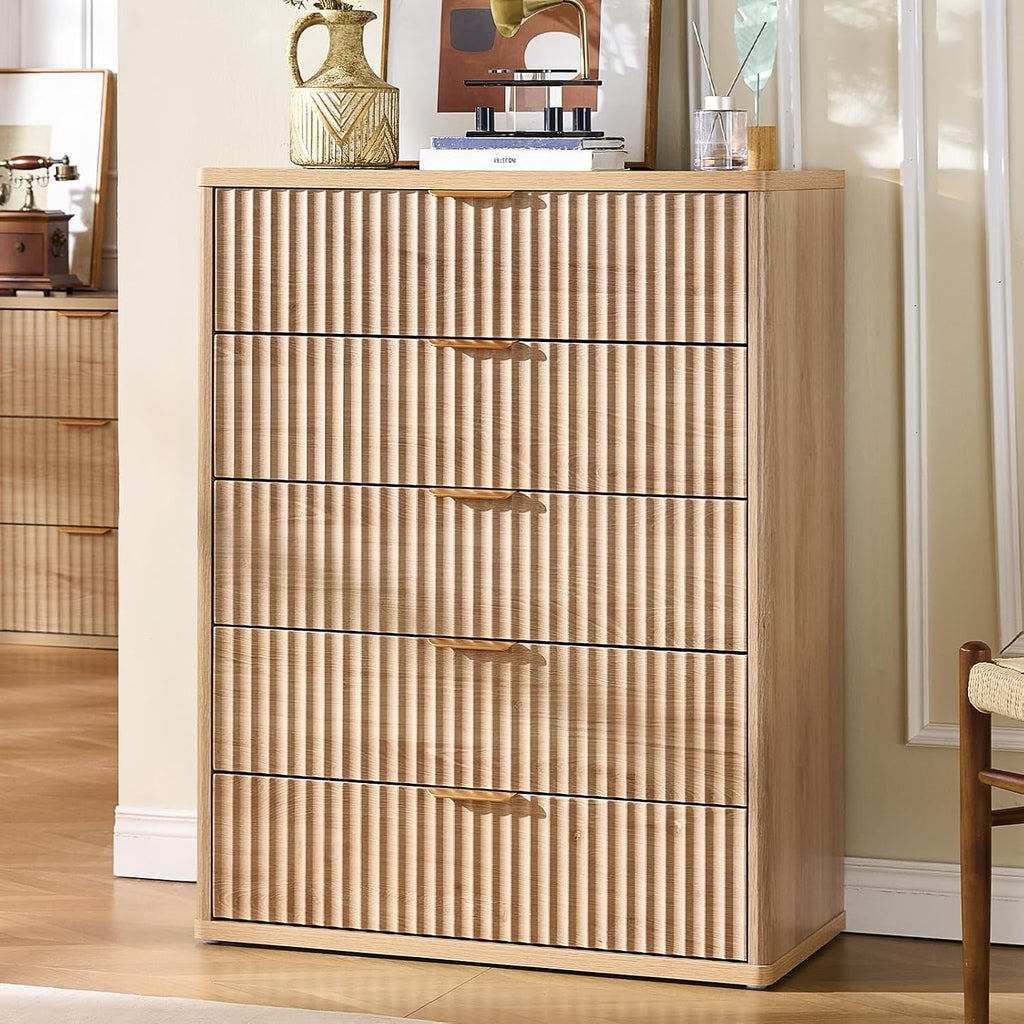 LEYAOYAO Fluted 5 Drawers Dresser for Bedroom, 41' Tall Modern Chest of Drawers with Metal Handle, Curved Profile Farmhouse Closet Organizer Wood Dressers TV Stand for Living Room, Natural