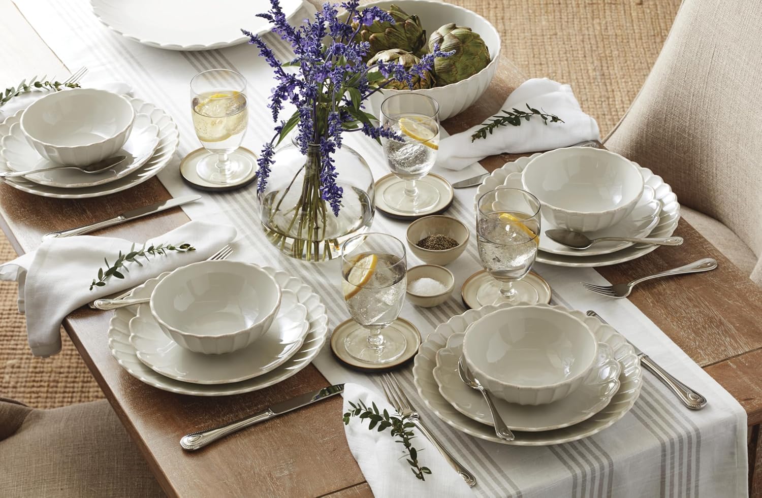 Lenox Dinner Plates Set, 4-Piece French Perle Scallop White Dinner Plate Set For 4, 11-inch Stoneware Plates, Dishwasher Safe Dishes, Microwave Safe, Dinnerware Sets, Dish Sets for 4 (White, 4 Piece)