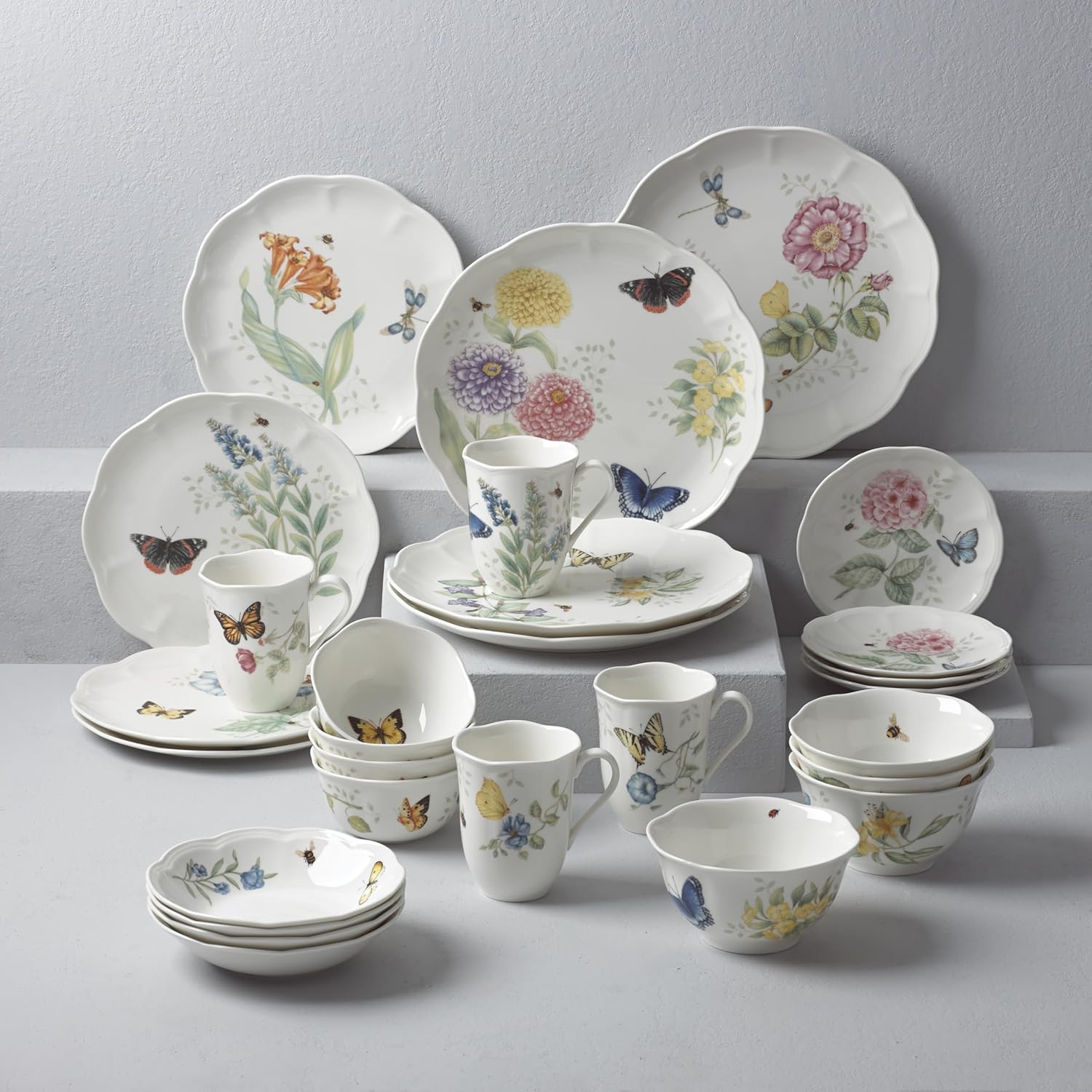 Lenox Dinnerware Set, Butterfly Meadow 28-Piece Set, Service For 4, Porcelain Plates With Scalloped Edges, Plates And Bowls Sets, Microwave Safe, Dishwasher Safe, Home & Kitchen (28 Piece, Assorted)