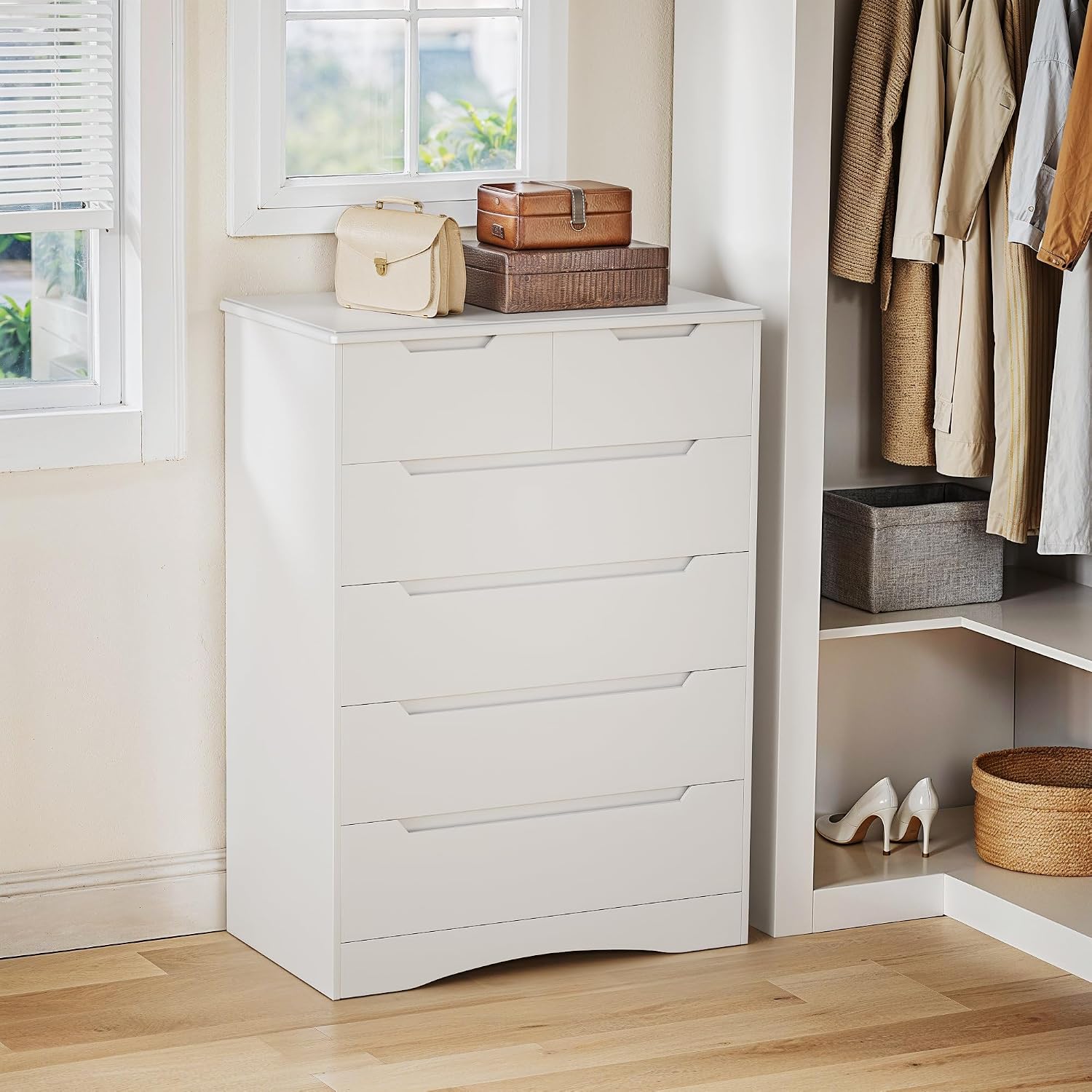 Gizoon 6 Drawer Dresser, Chest of Drawers with Large Storage, White Dressers for Bedroom, Tall Dresser and Organizer with Anti-Tripping, Wooden Cabinet for Office, Living Room, Entryway