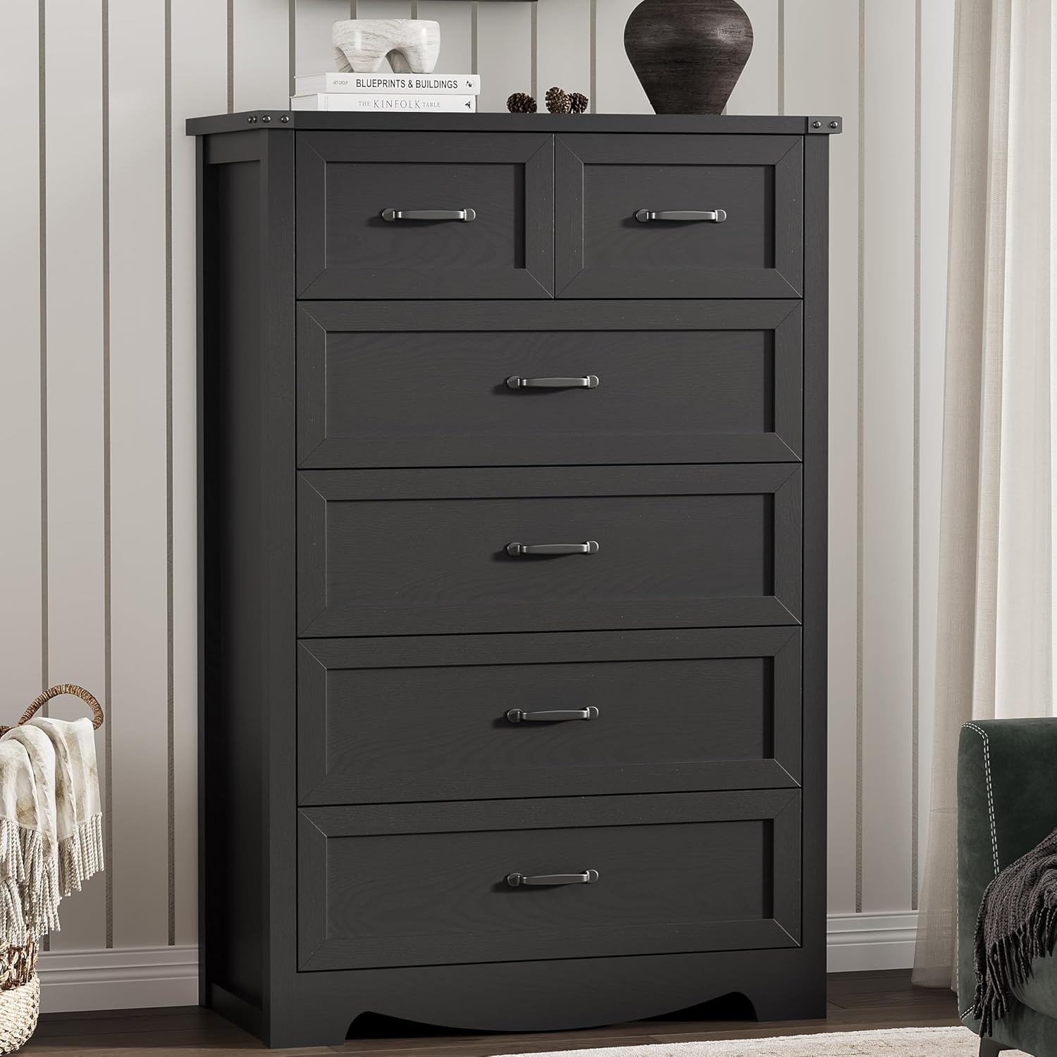Dresser for Bedroom with 6 Drawers, 49' Tall Wood Chest of Drawers with Deep Drawers & Mental Handle, Modern Dresser TV Stand, Wooden Closet Storage Organizer for Living Room, Hallway, Entryway, Black