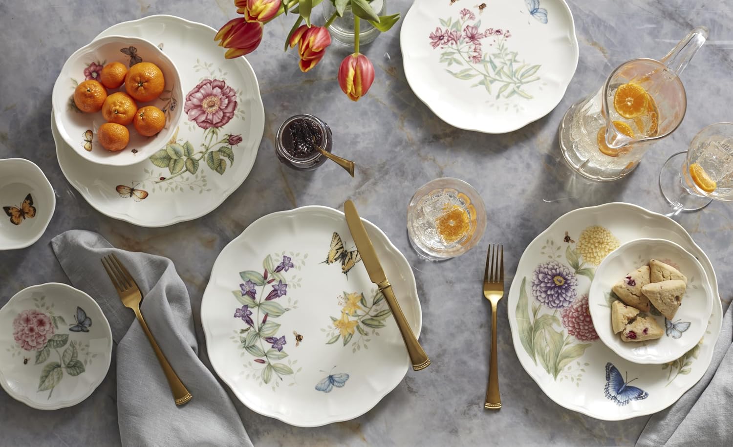 Lenox Dinnerware Set, Butterfly Meadow 28-Piece Set, Service For 4, Porcelain Plates With Scalloped Edges, Plates And Bowls Sets, Microwave Safe, Dishwasher Safe, Home & Kitchen (28 Piece, Assorted)