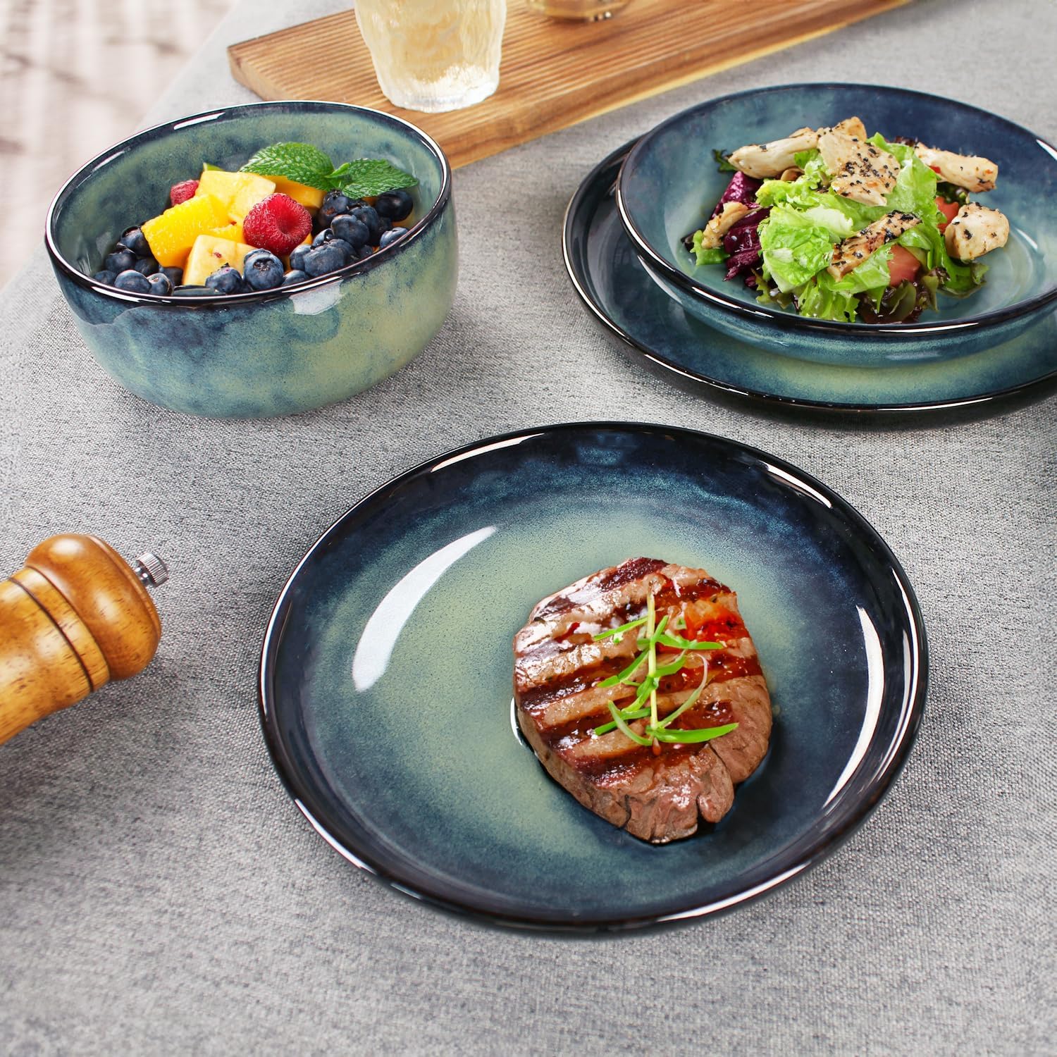Ceramic Dinnerware Set(16 pcs) Serve 4 people, Plates & Bowls Sets, Reactive Glaze Dishes Set, Chip Resistant and Scratch Resistant, Dishwasher, Microwave Safe, Suitable for dinner, party