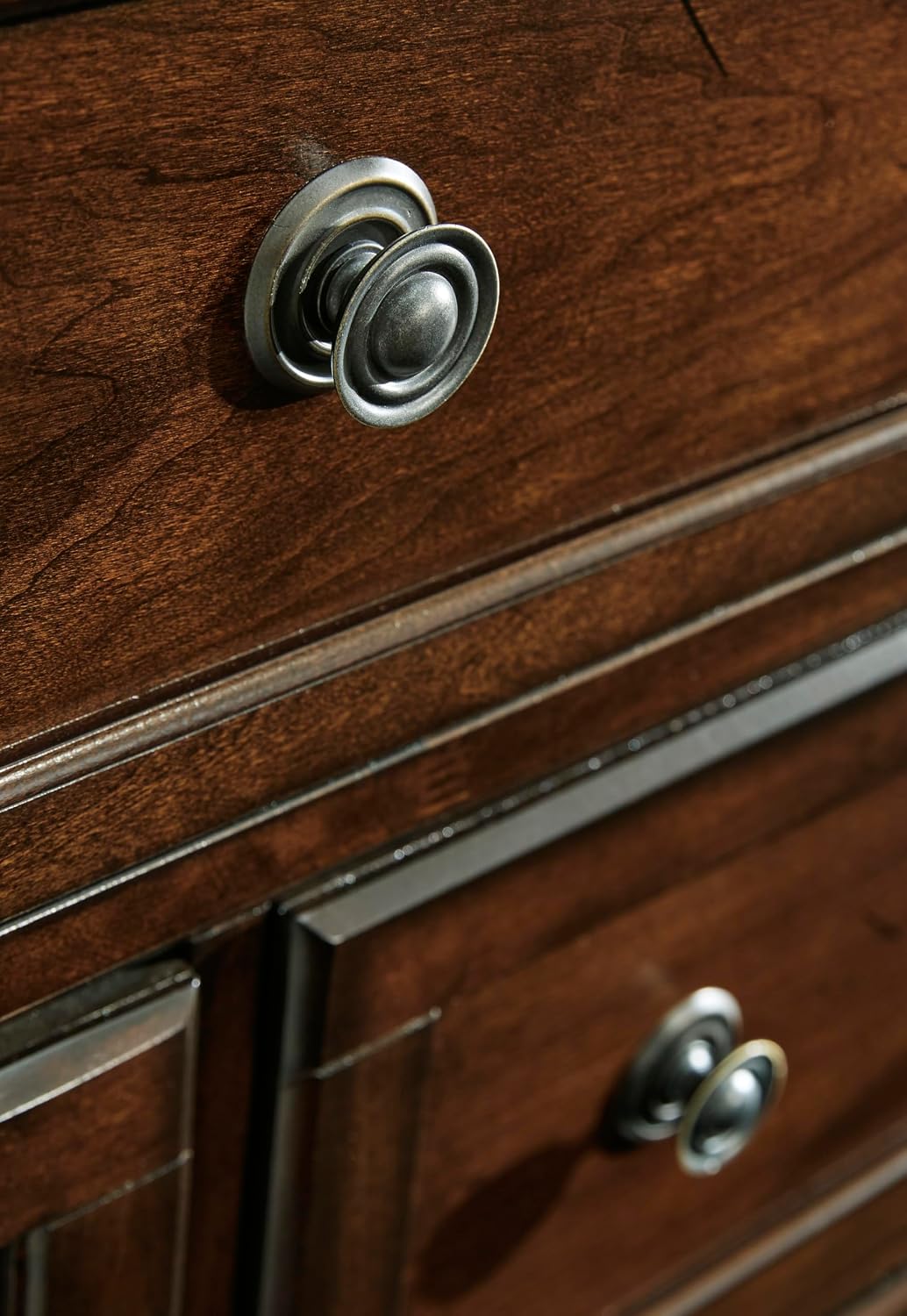 Signature Design by Ashley Porter Traditional Smooth-Gliding 7-Drawer Dresser and Mirror with Safety Stop, Felt-Lined Top Drawers and Pull-Out Tray, Dark Brown