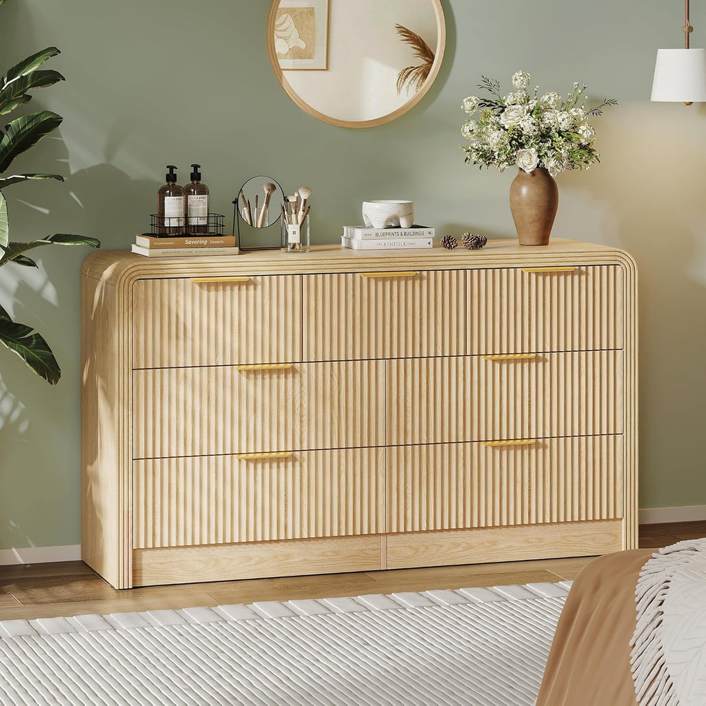 Decofy Fluted Drawers Dresser for Bedroom, Wood Dressers with Gold Handles, Modern Dressers with Wave Texture, Large Storage Chest of Drawers, Bedroom Dresser Organizer 55'' & 7 Drawers (Natural Oak)