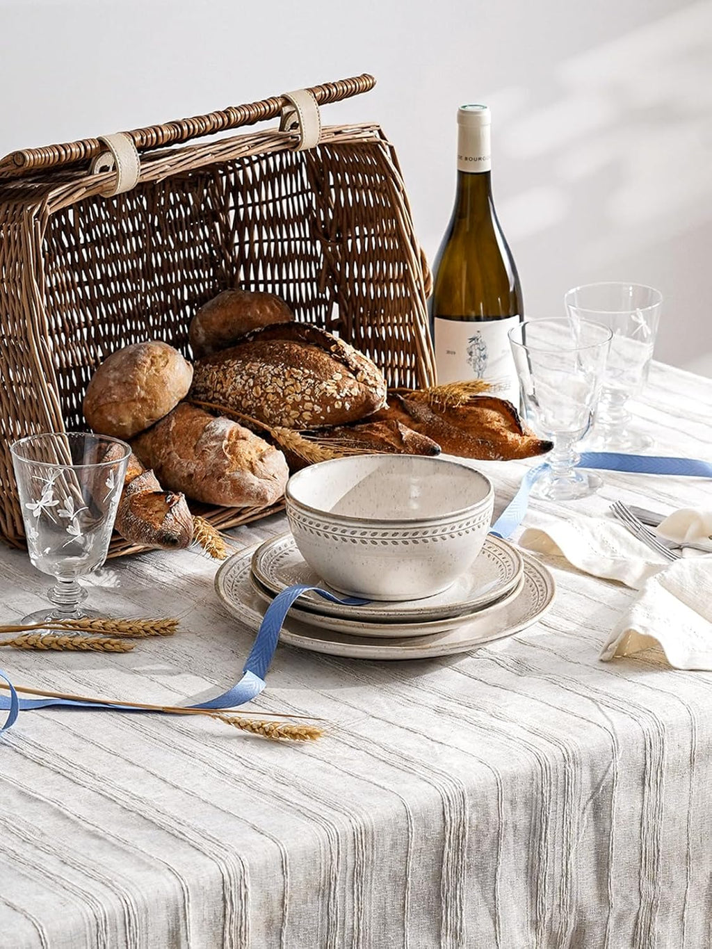 LE TAUCI 24 Piece Dinnerware Sets for 8, Large Plates and Bowls Sets, Ceramic Dishes Set for 8, Modern Stoneware Tableware, Chip Resistant, Ideal for Hosting, Reactive Beige (8'&10' Plate, 27oz Bowl)