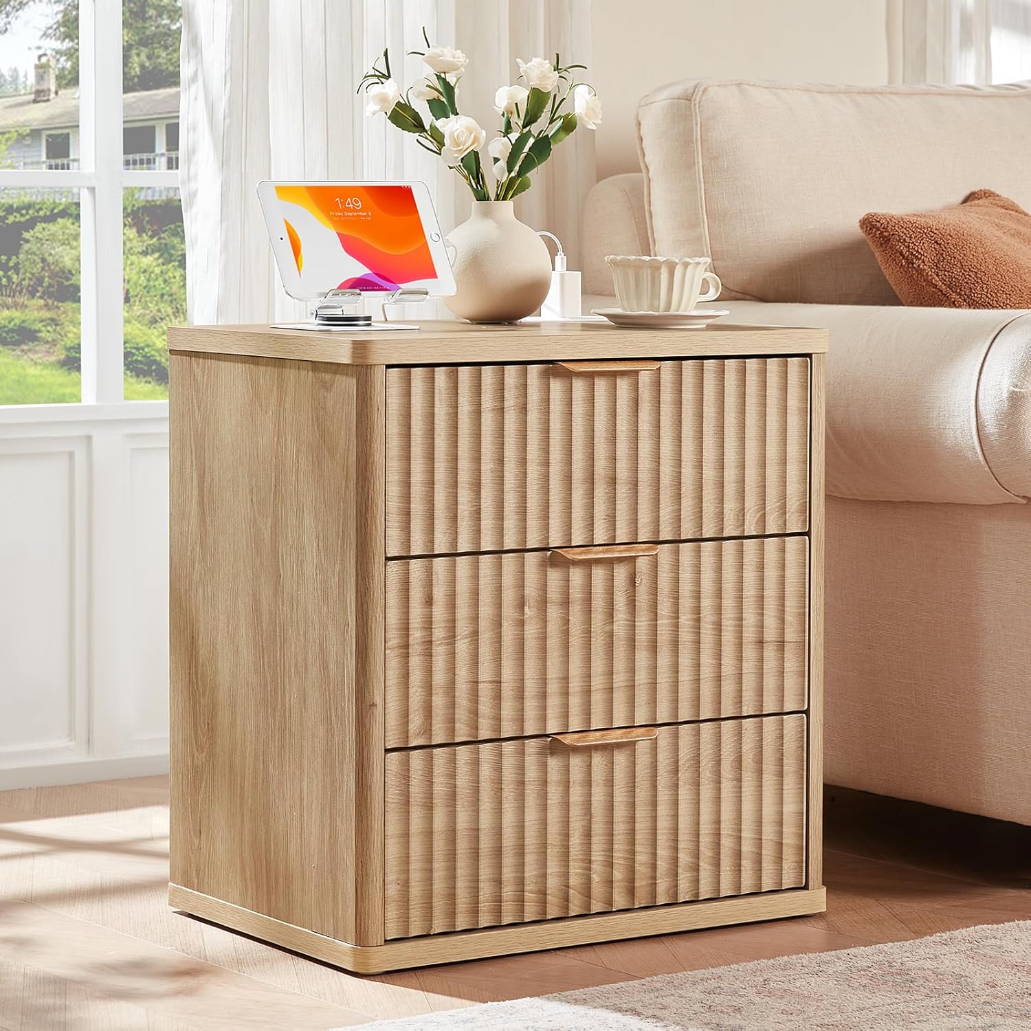 LEYAOYAO 23' Wide Fluted Night Stand with Charging Station, 3 Drawers Large End Table with Storage, Natural Nightstand Wood Bedside Tables, Farmhouse Cabinet Dresser for Bedroom, Closet