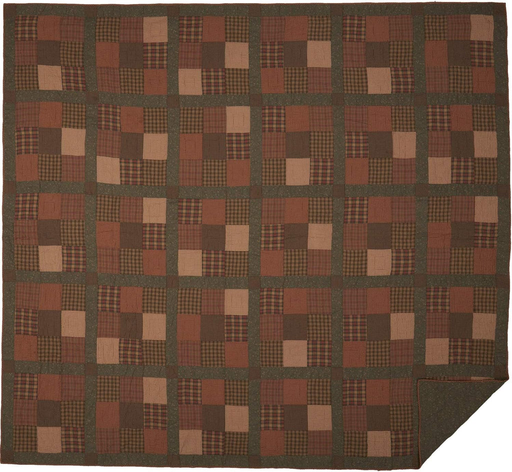 VHC Brands Crosswoods Patchwork Cotton Primitive Bedding Pre-Washed California King Quilt, Dark Olive Green
