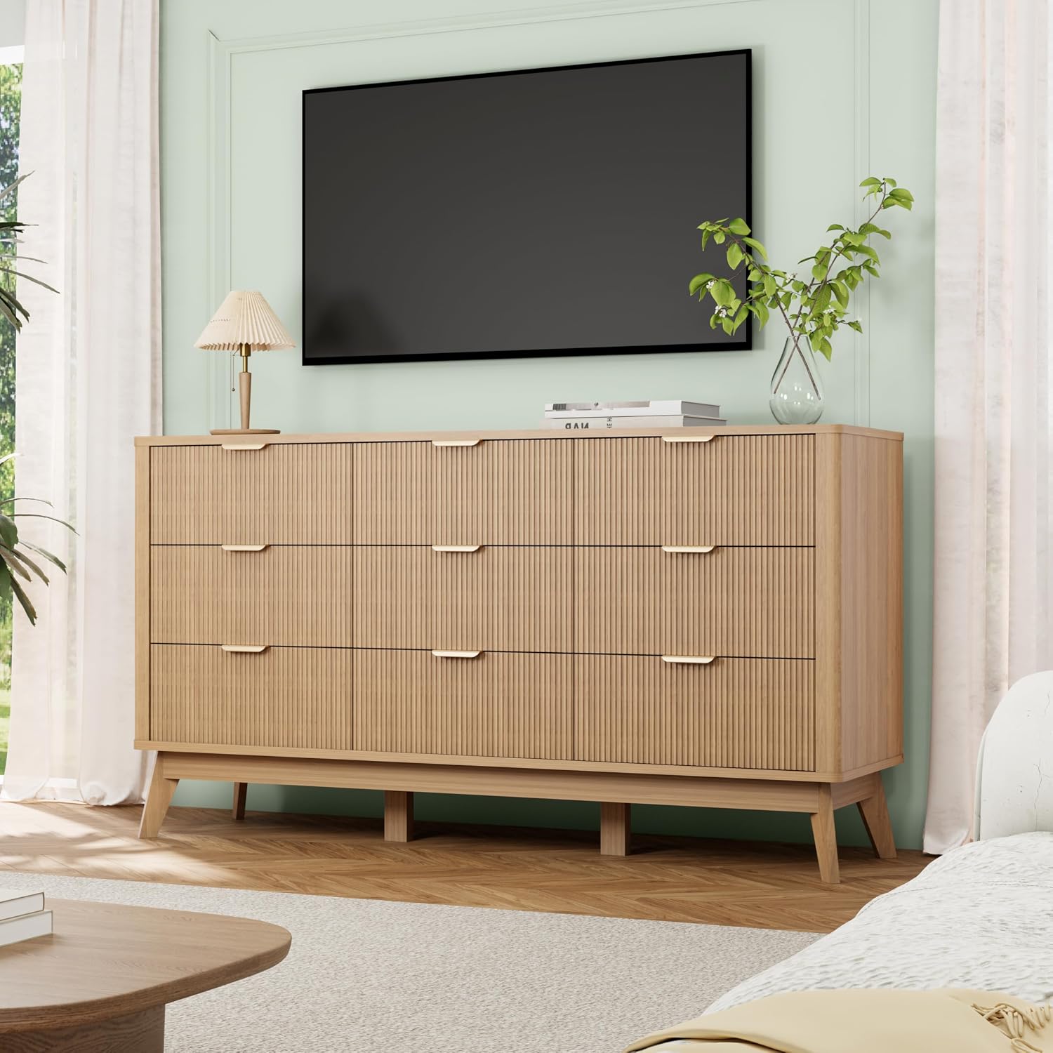 Royal Windsor Fluted 9 Drawers Dresser for Bedroom,59' Wide Wooden Dresser Chest of Drawers,Curved Profile Design,Storage Organizer for Living Room,Hallway,Natural Oak