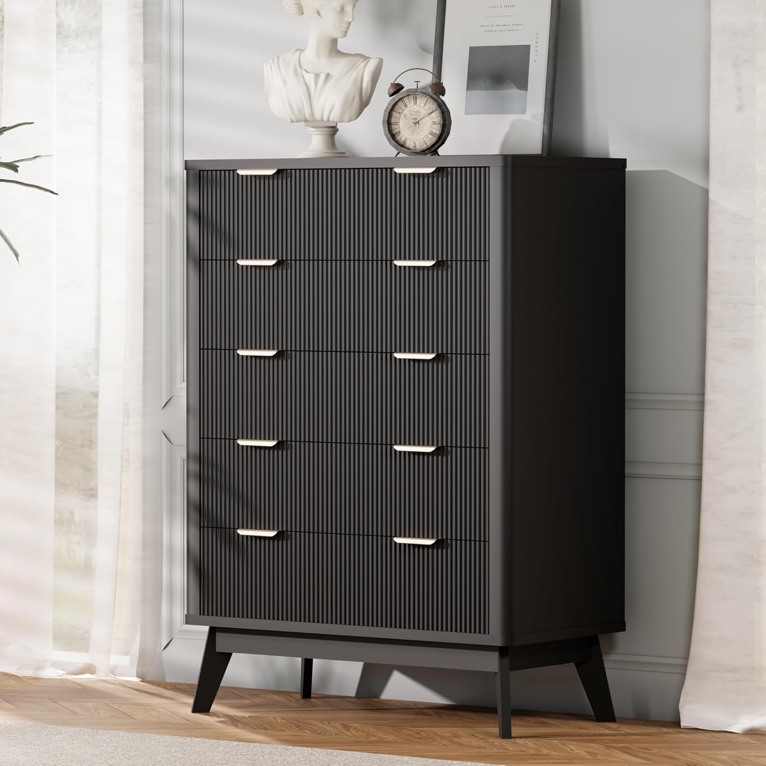 Royal Windsor Fluted 5 Drawers Dresser for Bedroom,43' Tall Wooden Dresser Chest of Drawers,Curved Profile Design,Storage Organizer for Living Room,Hallway,Black