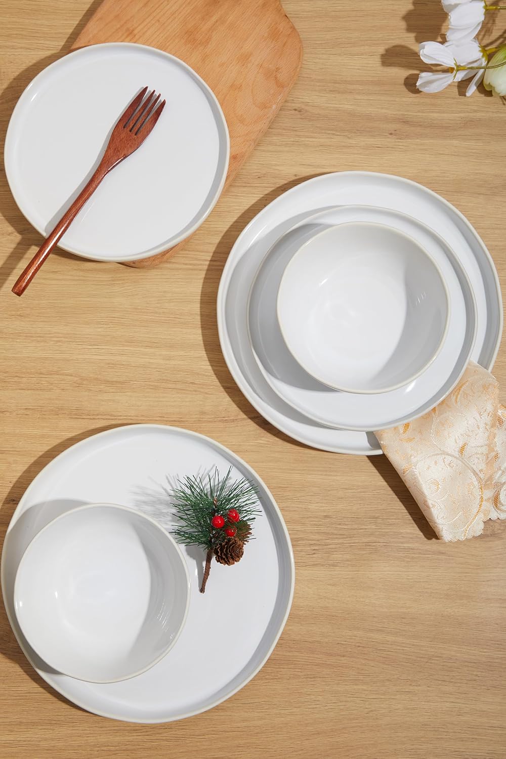 FOBENTA 18-Piece Fog White Ceramic Plates and Bowls Set,Minimalist Dinnerware Sets for 6 – Artful Dish Set for Serene Dining & Everyday Aesthetic