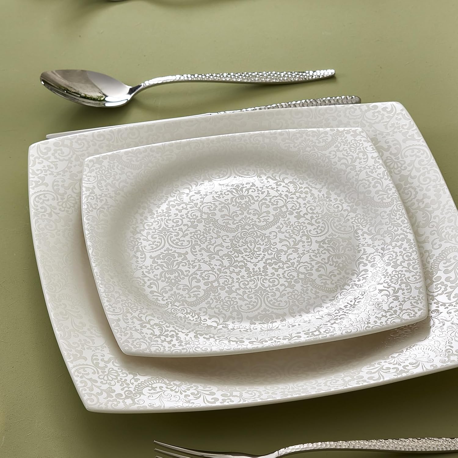 Karaca New Flava 24-Piece Porcelain Dinnerware Set for 6, White Dish Set with Dinner Plates, Pasta Bowls, Salad Plates & Soup Bowls, Kitchen Tableware Set