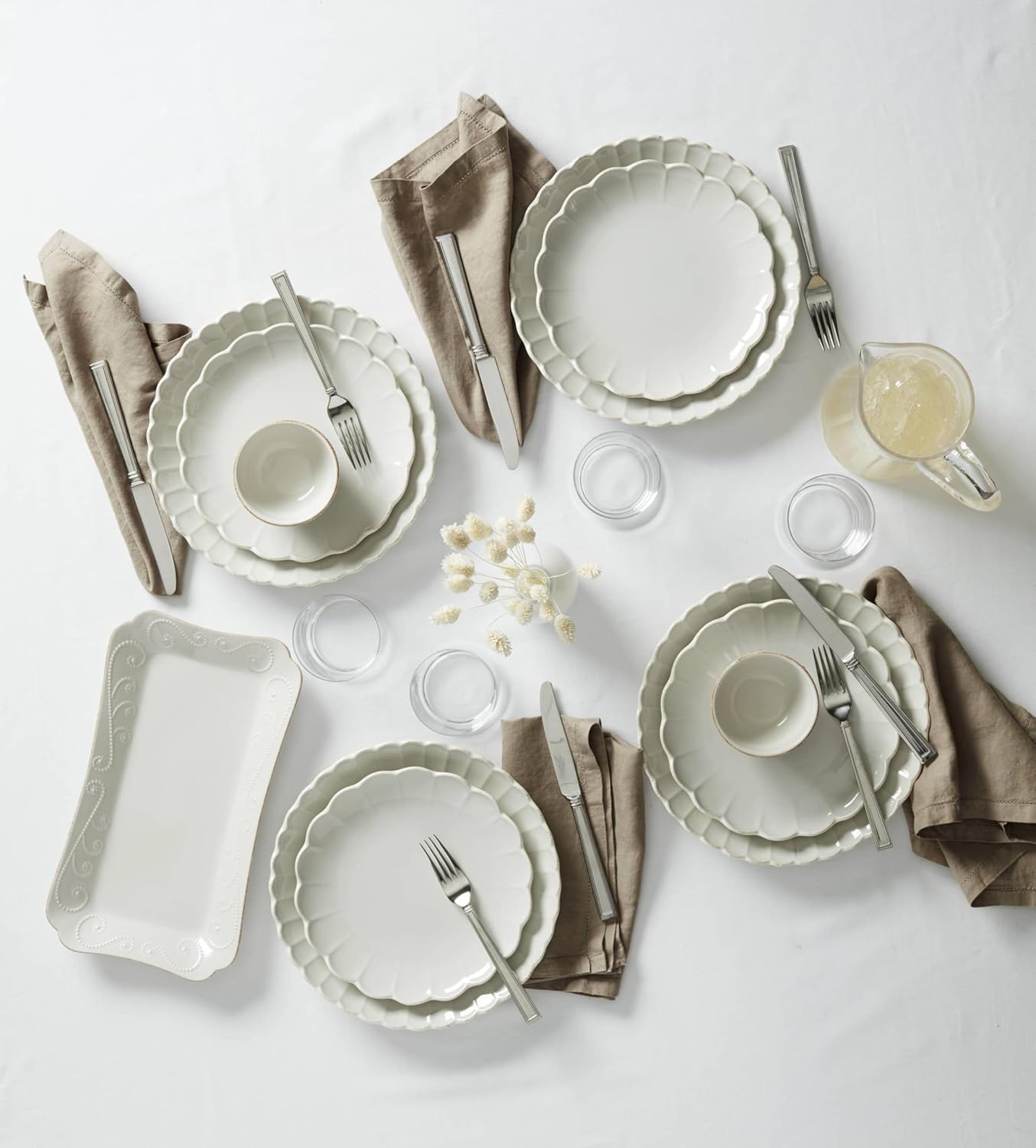 Lenox Dinner Plates Set, 4-Piece French Perle Scallop White Dinner Plate Set For 4, 11-inch Stoneware Plates, Dishwasher Safe Dishes, Microwave Safe, Dinnerware Sets, Dish Sets for 4 (White, 4 Piece)