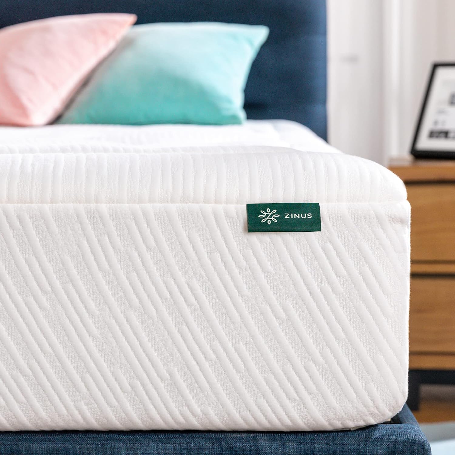 ZINUS 12 Inch Cloud Memory Foam Mattress, King, Fiberglass Free, Pressure Relieving, Mattress in A Box, CertiPUR-US Certified, White