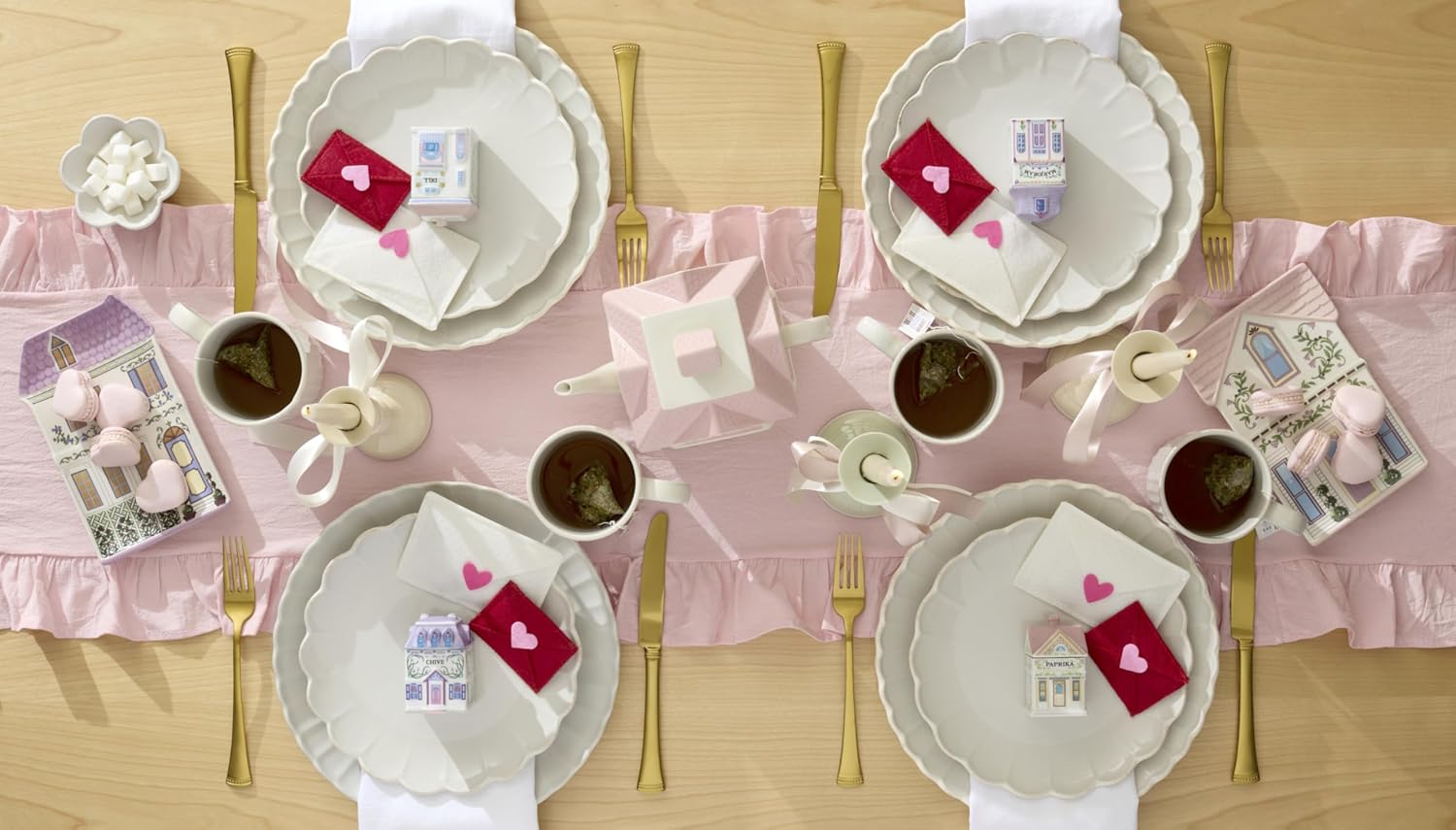 Lenox Dinner Plates Set, 4-Piece French Perle Scallop White Dinner Plate Set For 4, 11-inch Stoneware Plates, Dishwasher Safe Dishes, Microwave Safe, Dinnerware Sets, Dish Sets for 4 (White, 4 Piece)