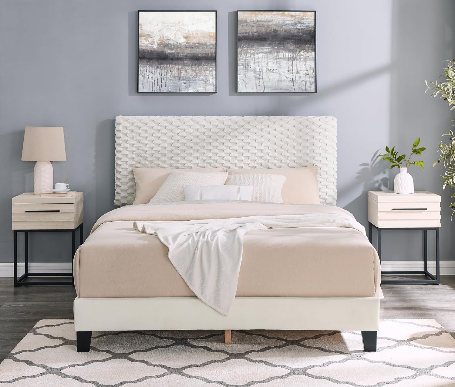 3-Piece Bedroom Set, Plush 3D Upholstered Bed with Two Nightstands, Full