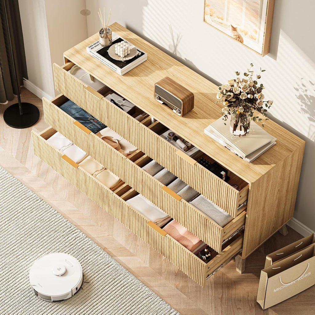 Fluted Dresser with 6 Drawers, 53.43 Inch Wood Double Dresser with Metal Handles Curved Design Wide Storage Organizer Cabinet Modern Chest Dressers for Bedroom Living Room Hallway(Oak)