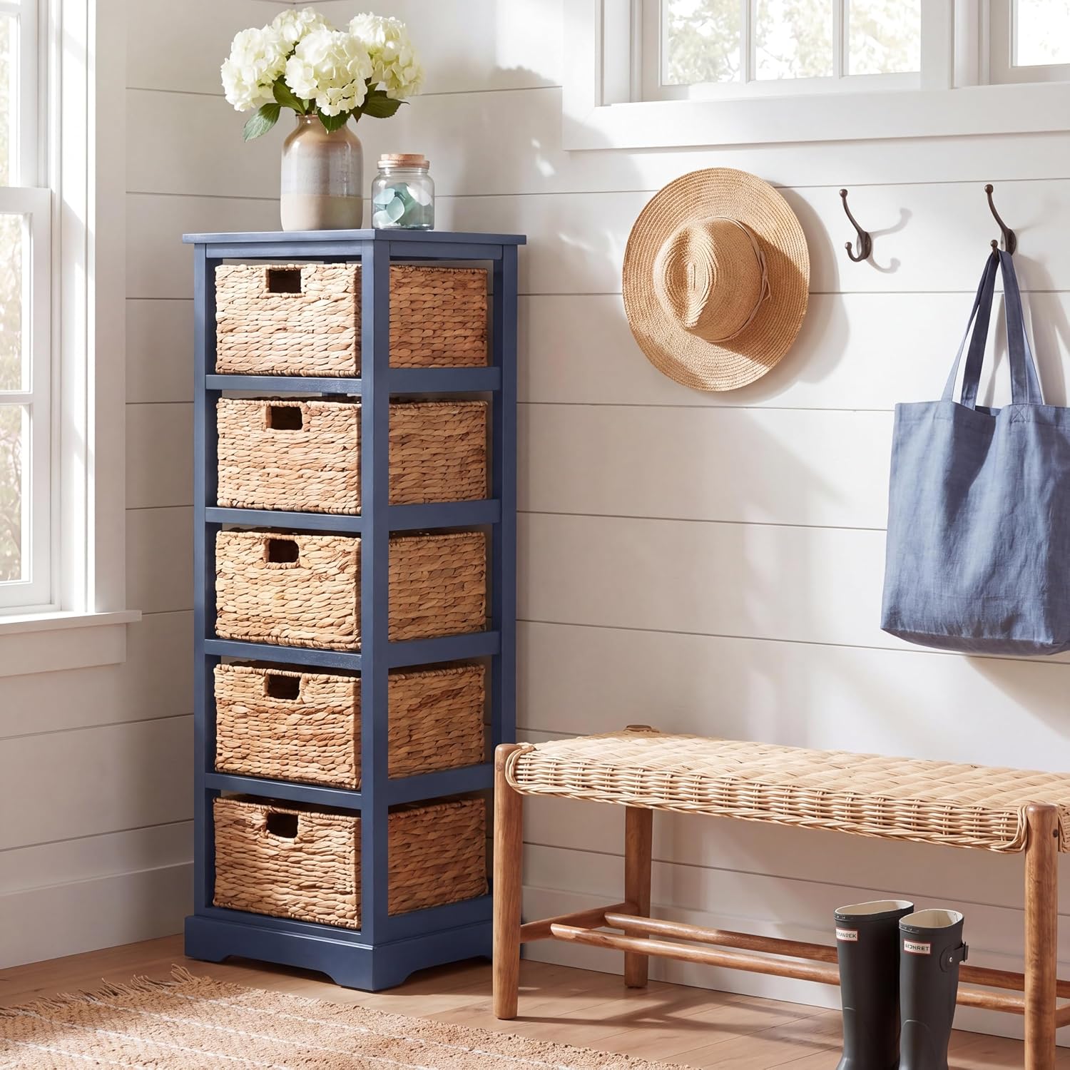 SAFAVIEH Furniture - Vedette 5-Basket Storage Tower - Blue - Solid Wood - Coastal Basket Tower Design - Ideal for Entryway, Living Room, 17.5' W x 13.5' D x 46' H - Fully Assembled (AMH5739H)