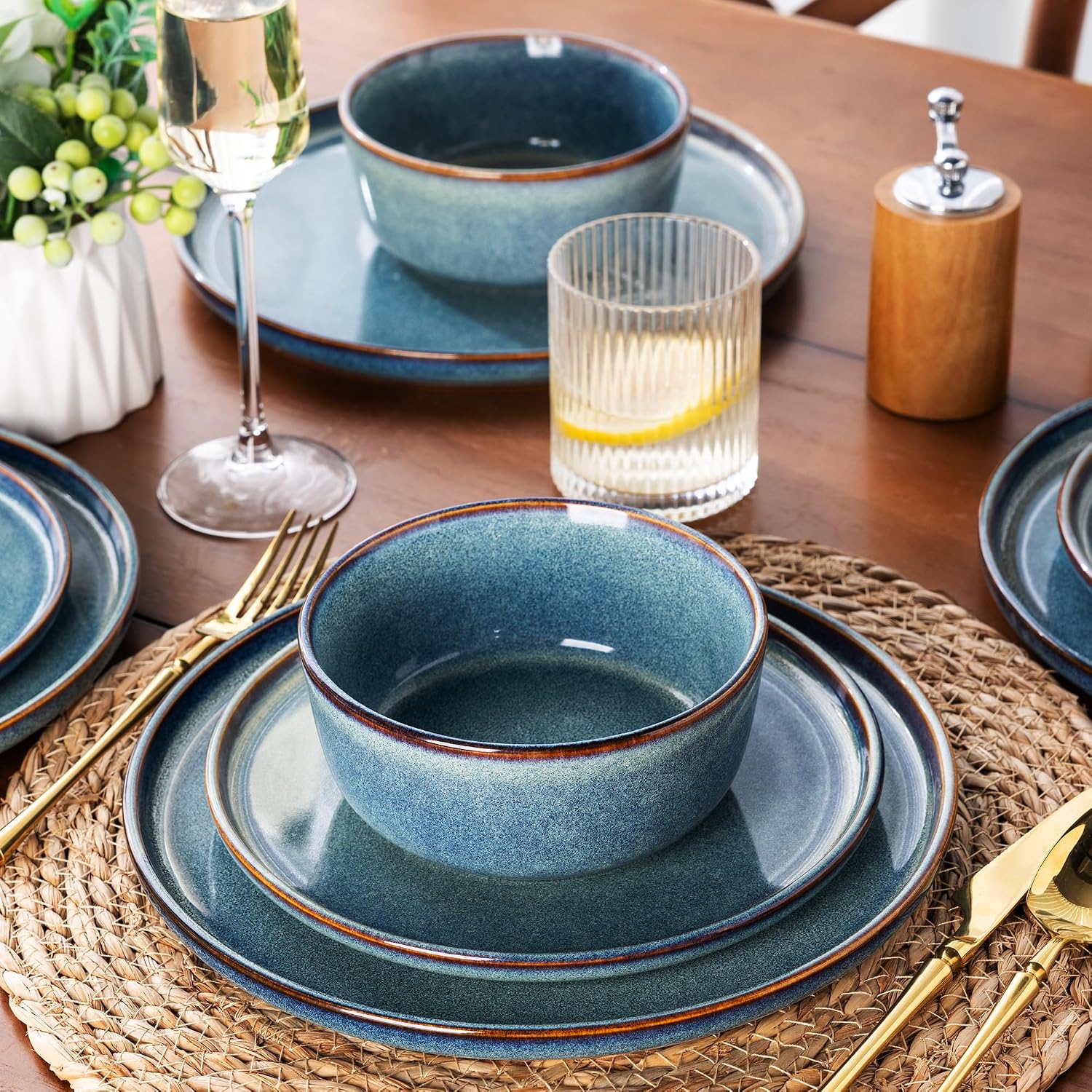 AmorArc Stoneware Dinnerware Sets,Round Reactive Glaze Ceramic Plates and Bowls Sets,Highly Scratch Resistant | Microwave & Dishwasher Safe,Service for 8 Dishes Set (24pc)