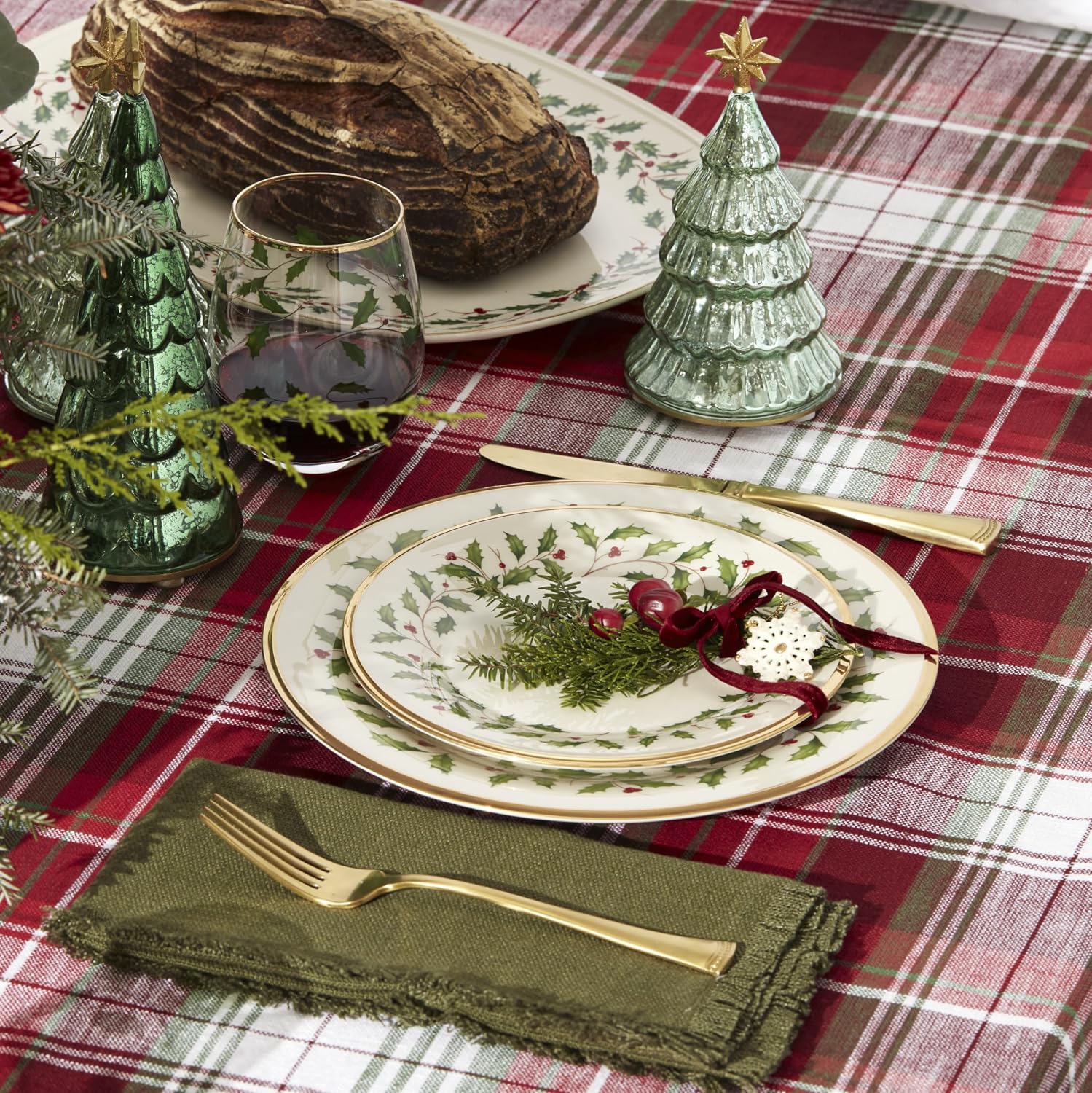 Lenox Dinnerware Set, Holiday 18-Piece Dinnerware Set, Service For 6, Porcelain Material, Dishwasher Safe, Home, Bowls, Dish Sets, Dinner Dishes, Plates And Bowls, Kitchen And Dining(Ivory, 18 Pieces)